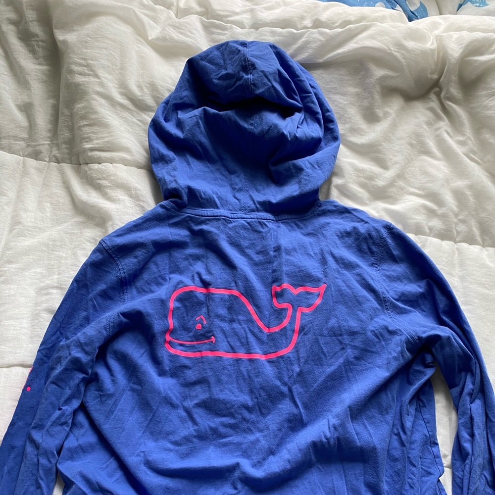 Vineyard vines hoodie